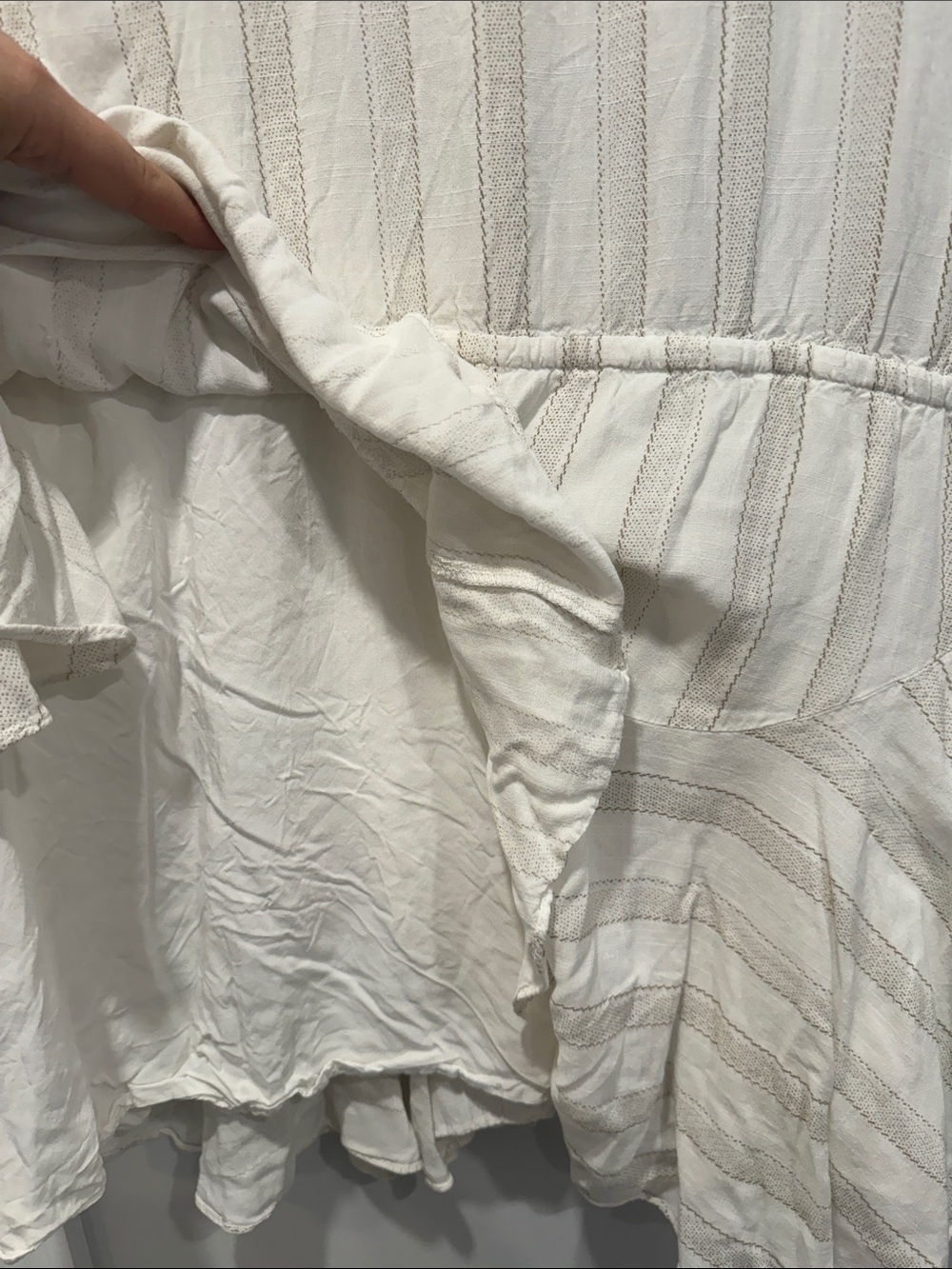 Aakaa Ivory Boho Button-Front Peplum Tunic - Picture 8 of 8